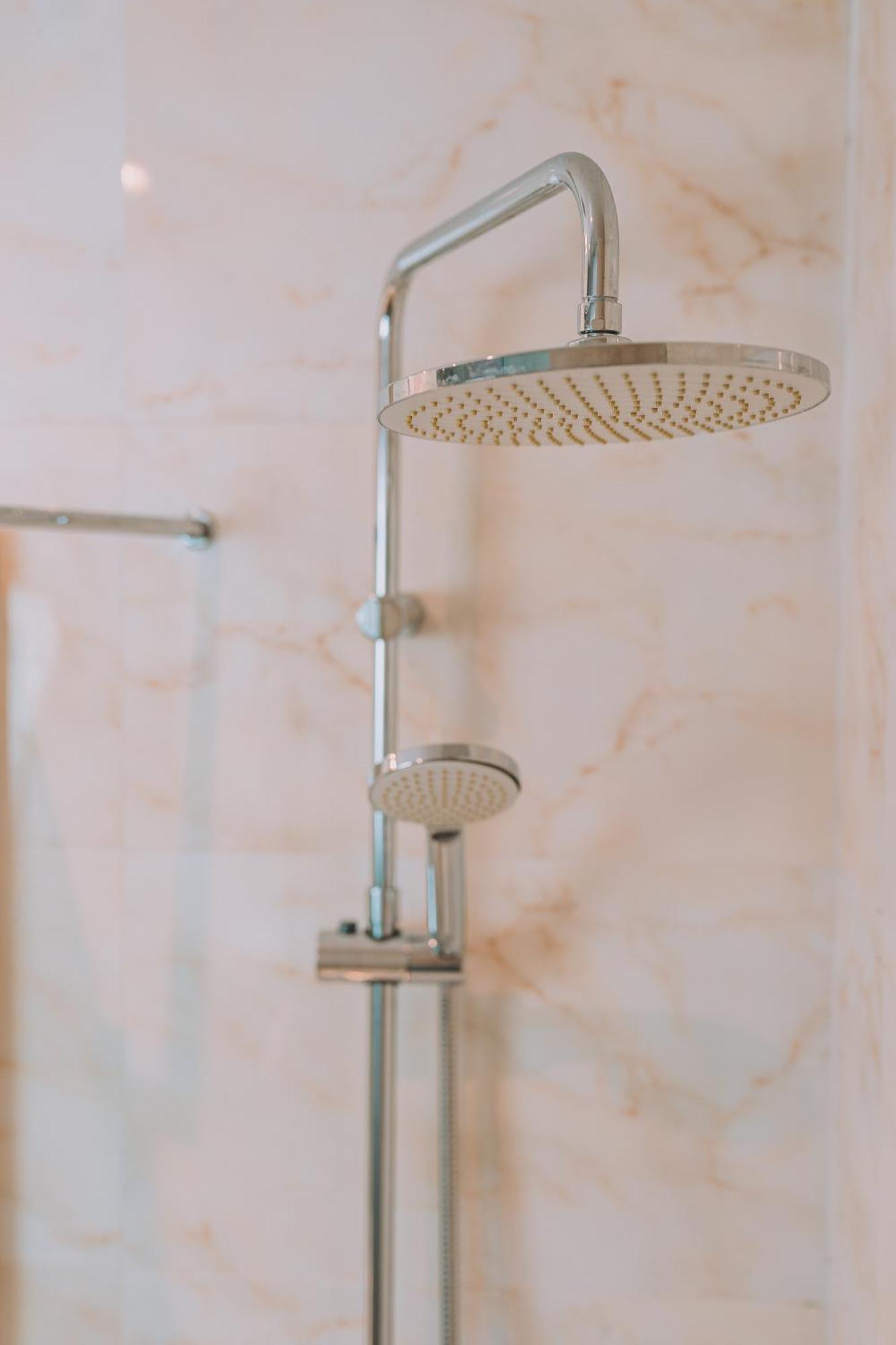 Chic Hotel Атина Екстериор снимка