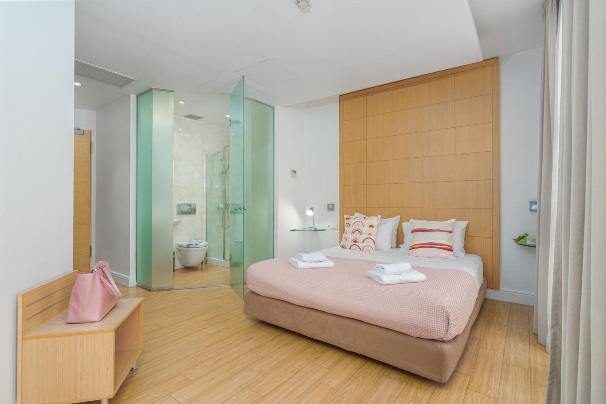 Chic Hotel Атина Екстериор снимка