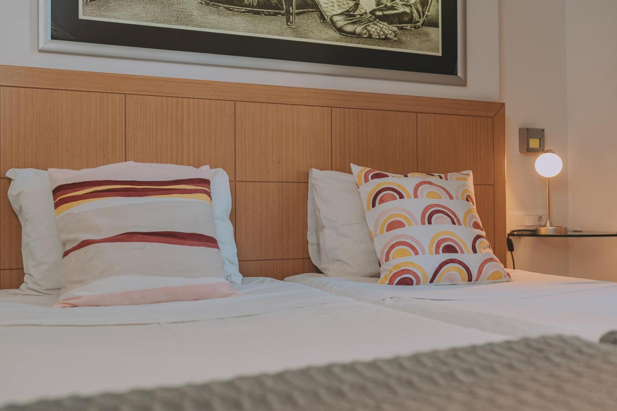 Chic Hotel Атина Екстериор снимка