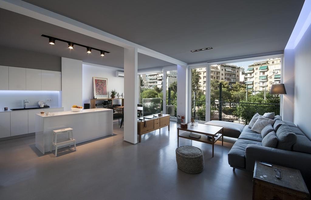 Chic Hotel Атина Екстериор снимка